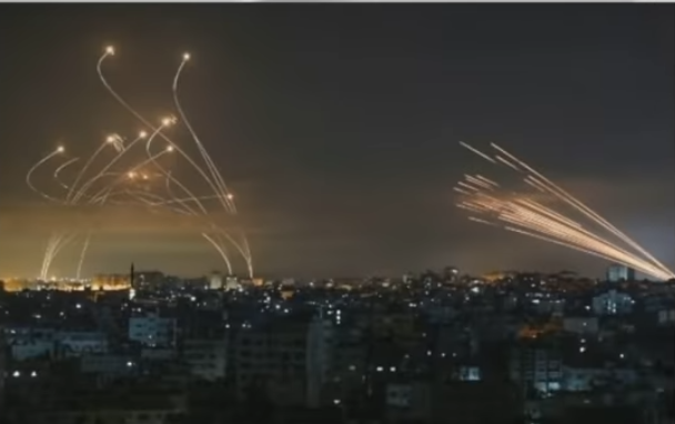 Image showing both missiles from Gaza and Iron Dome launches
