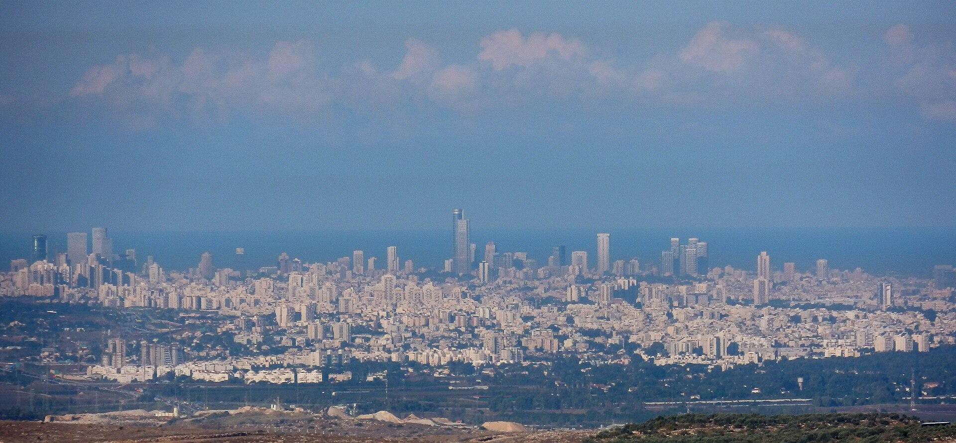 Clearly seeing Tel Aviv on a clear day from Paduel.