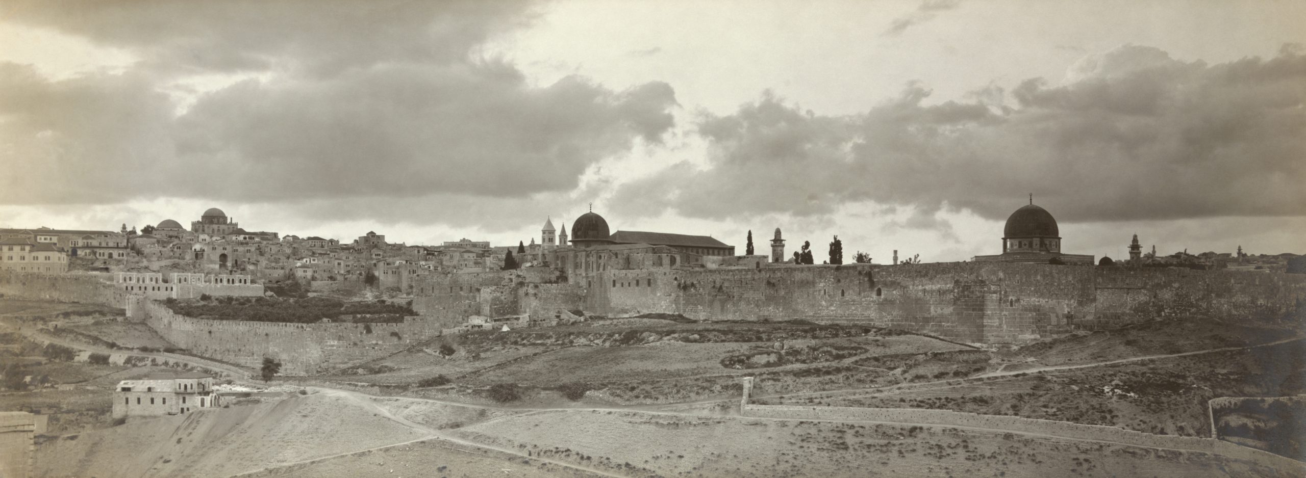 American Colony in Jerusalem at turn of the last century. Public Domain, unknown photographer